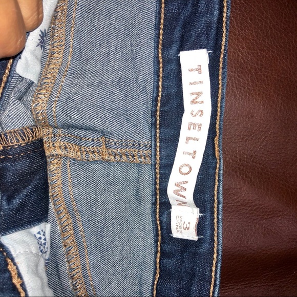 Jean Skirt. - Picture 3 of 3